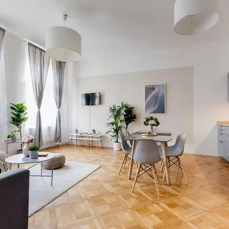 New & Cozy 3bds In Historical Center - S8 Apartamento