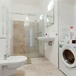 New & Cozy 3bds In Historical Center - S8 Apartman *